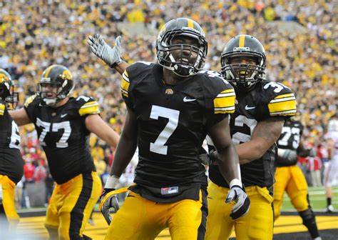 Hawkeyes football - Iowa is a 5.5-point favorite, according to FanDuel Sportsbook. The Hawkeyes are -205 on the moneyline. The total is at 31.5 points. The line opened at 29.5 points, which would've marked the first ...